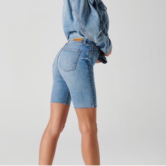 ARITZIA Yoko bermuda short 27 - Picture 3 of 14